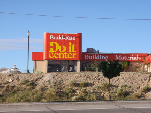 Hardware Store logo uses hammer silhouette in the 'D'.